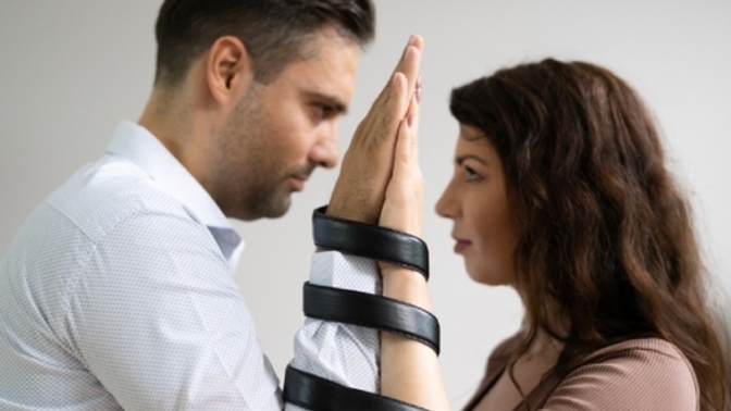 What does it mean if a man is codependent?