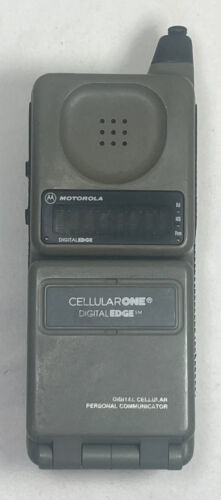 How old were you when you got your first mobile 📱 phone 📱?