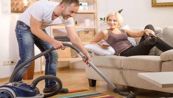 Influencer claims men doing housework is a turnoff - agree or disagree?