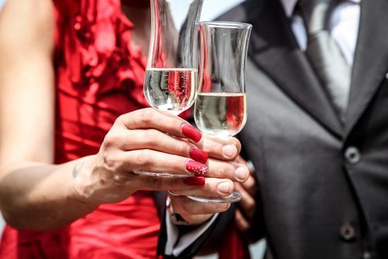 Can you have a drinking buddy of the opposite gender?