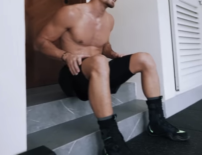 Girls, Is the skinny muscular look the best?