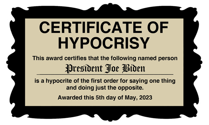 It is hypocrisy to criticize Russia for arresting Evan Gershkovich on espionage charges while prosecution Julian Assange with the Espionage Act?