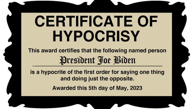 It is hypocrisy to criticize Russia for arresting Evan Gershkovich on espionage charges while prosecution Julian Assange with the Espionage Act?