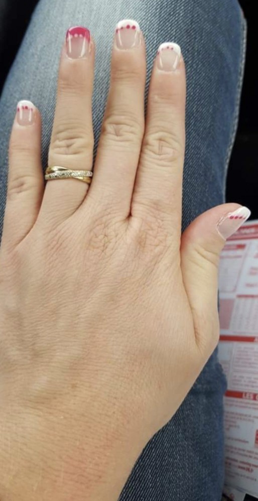 Do you like my manicure?