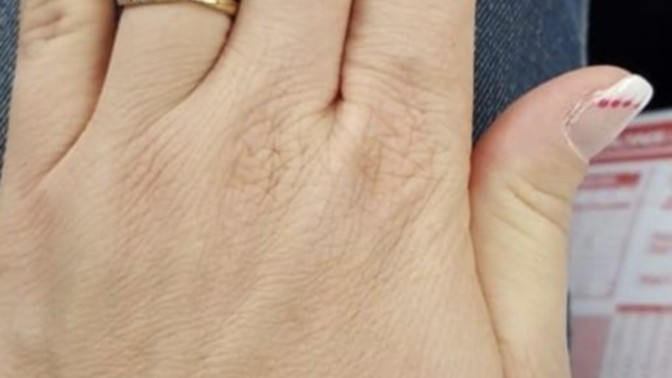 Do you like my manicure?