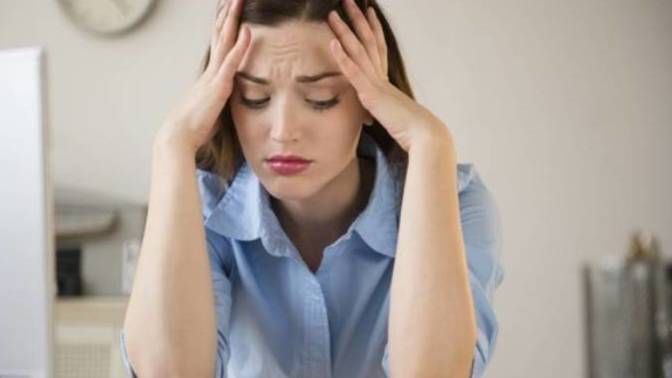 If you're having a good conversation with the opposite sex throughout the week and then all of a sudden they become distant would you be concerned?