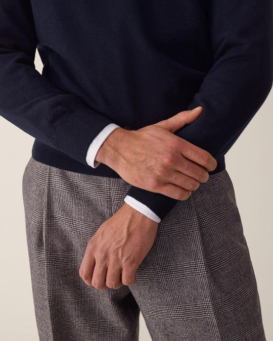 Guys, how do you describe your style?