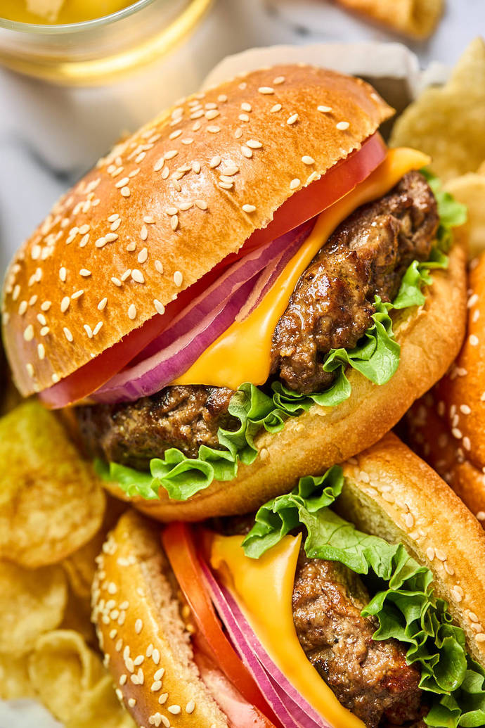 CLASSIC GRILLED CHEESEBURGER