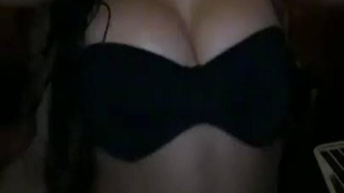 Why girl's at tiktok to much confident to show body in a too sexy way but very very different at Facebook with casual clothes?