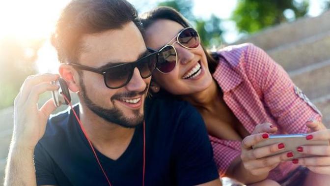 Loving someone and being in a relationship are different right?