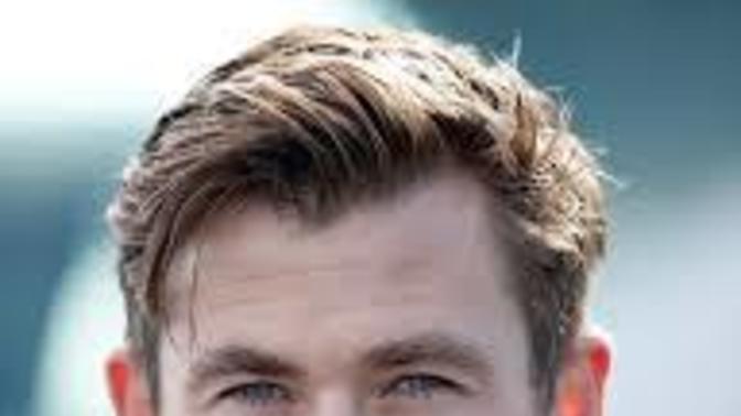 Girls, Chris Hemsworth or Harry Styles?