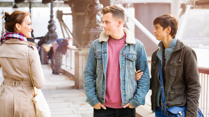 Does jealousy ruin or help a relationship?