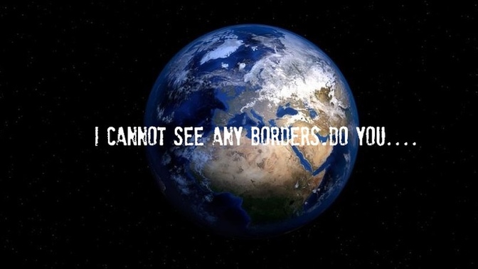 I don’t see any borders in this picture, do you?
