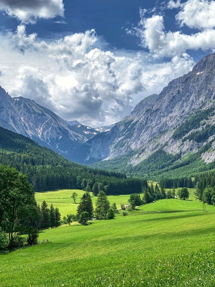 What is your idea of a perfect romantic holiday? Why?
