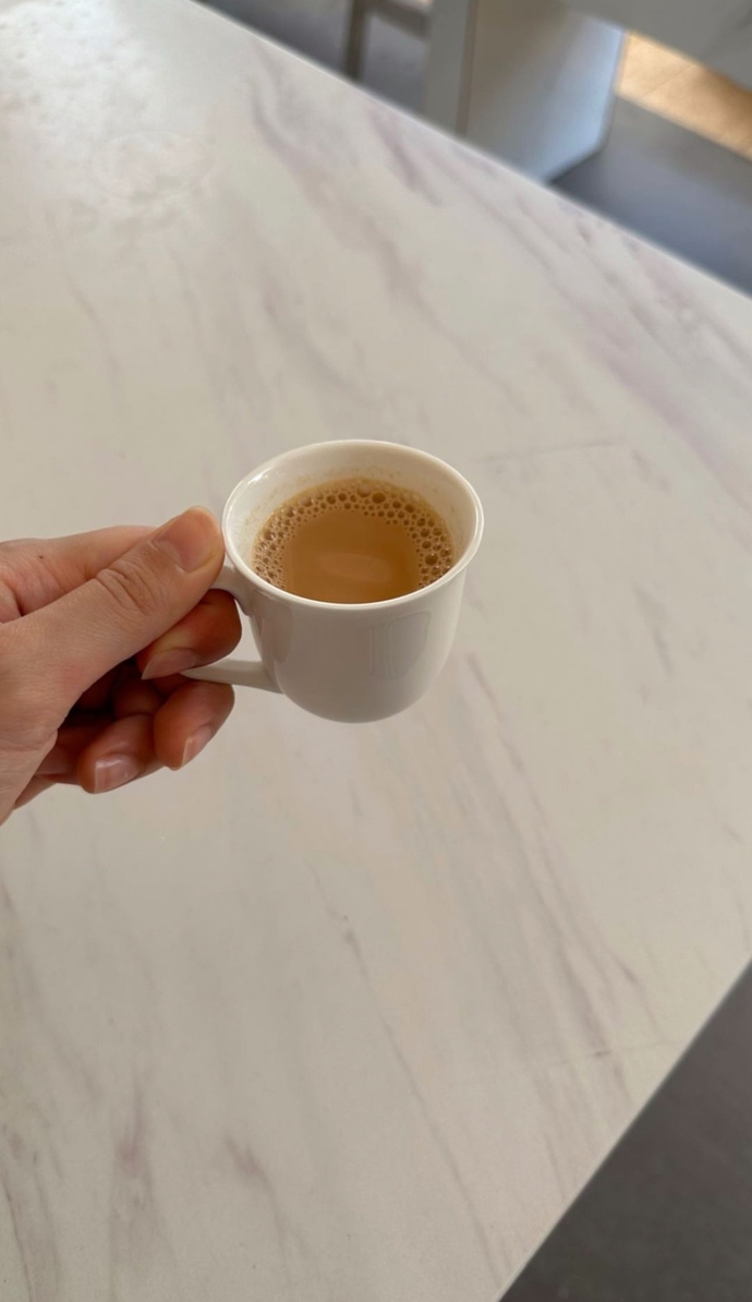 Chai tea and chillin’ 💕