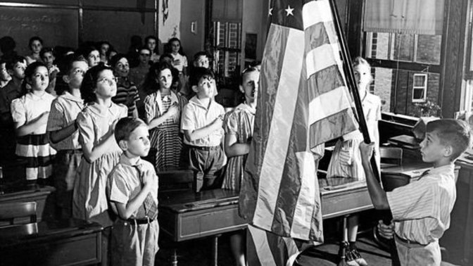 Should Students Have To Pledge Allegiance To The Flag At School?