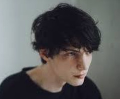 Girls and Guys, tell me what is your favourite hairstyle with photo example?