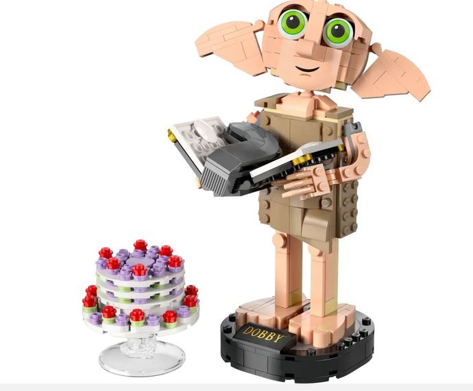Which of these 7 New Release Lego Diorama/figure sets from 2023 is your favorite?