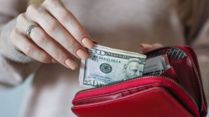 Why are women doing this when it comes to money?
