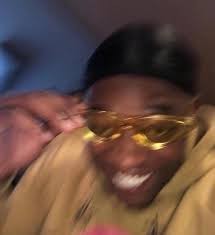 Guys, if your girlfriend/wife/partner asks you if a hot girl is hot, what would you say?