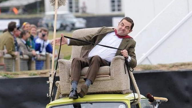 What Is The Funniest Thing You Have Seen A Stranger Or Someone You Know Do In Public?