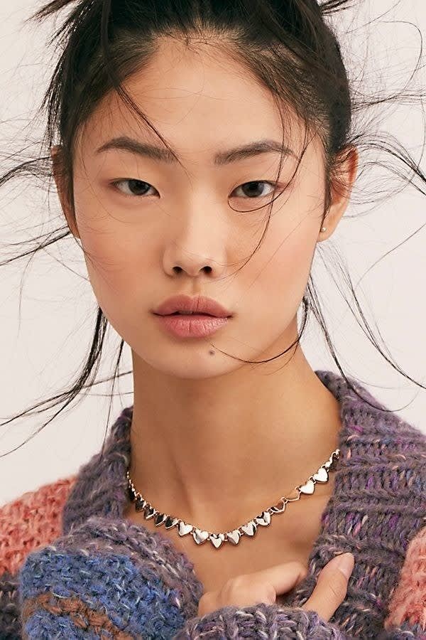 Why do white men prefer east Asian faces more than any other type?