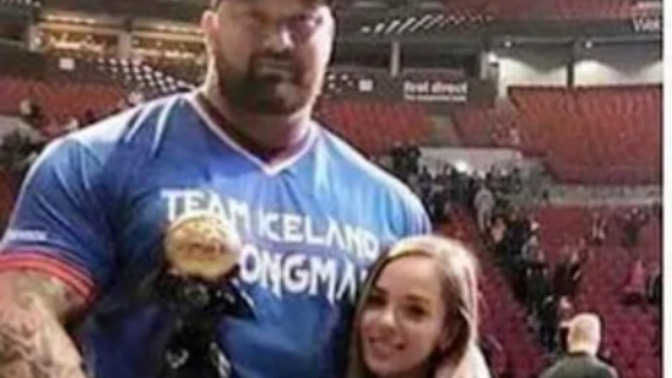 Agree or Disagree: Women choose men who are over 6feet tall due to evolutionary factors of feeling protected?
