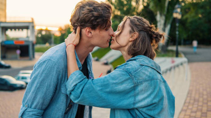 What are the best years for guys to date?