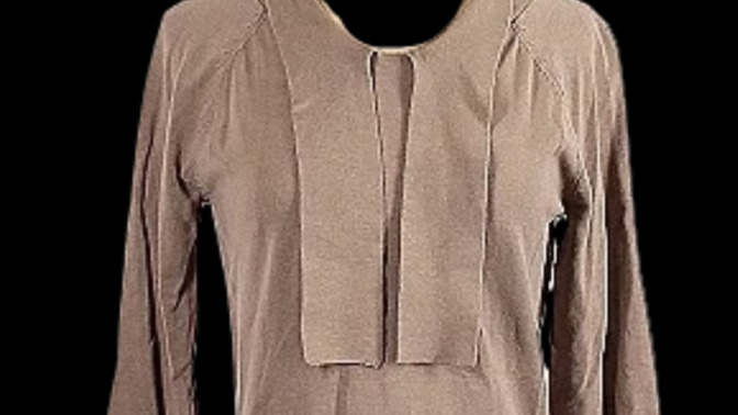 What to wear this this shirt?