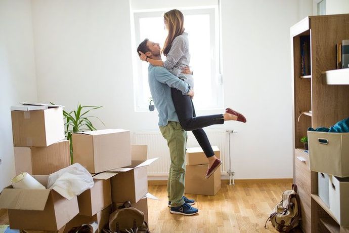 What are some signs that youre ready to take your relationship to the next level, such as moving in together or getting married?