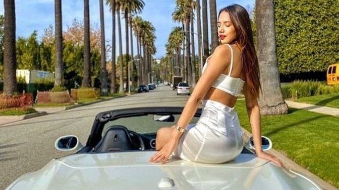 What would you do if a stranger pointed at you at said “rich girl”?