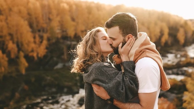 Can u suggest me dating, meeting, culture of exchange free app. or Web sites?
