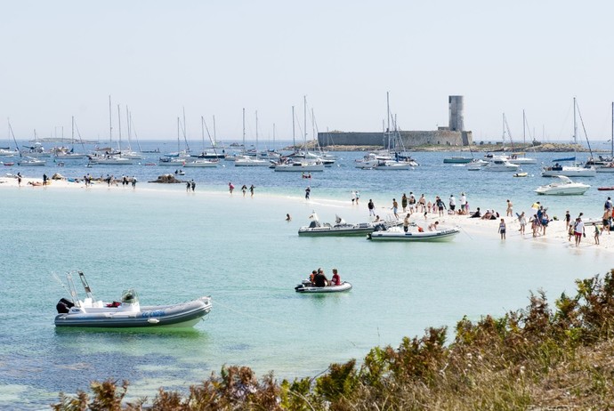 Would you like to visit these places in France?