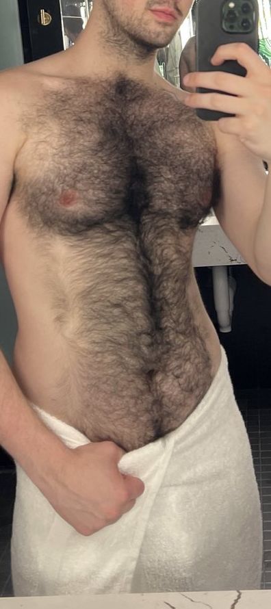 If you could clearly see a guy has hairy chest?