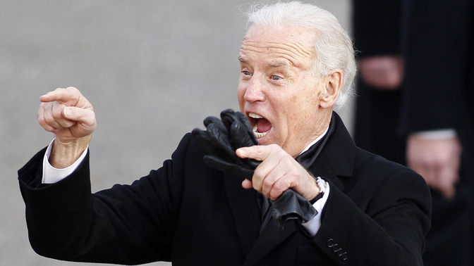Guys, Why is it when Biden's mental ability is questioned, the left NEVER defends him. They just mention Trump?