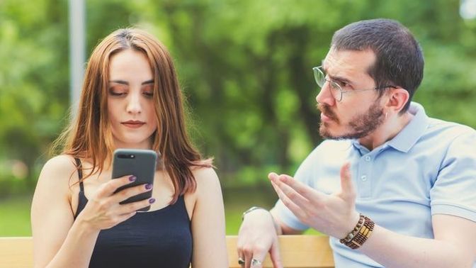 Do girls test you by ignoring?