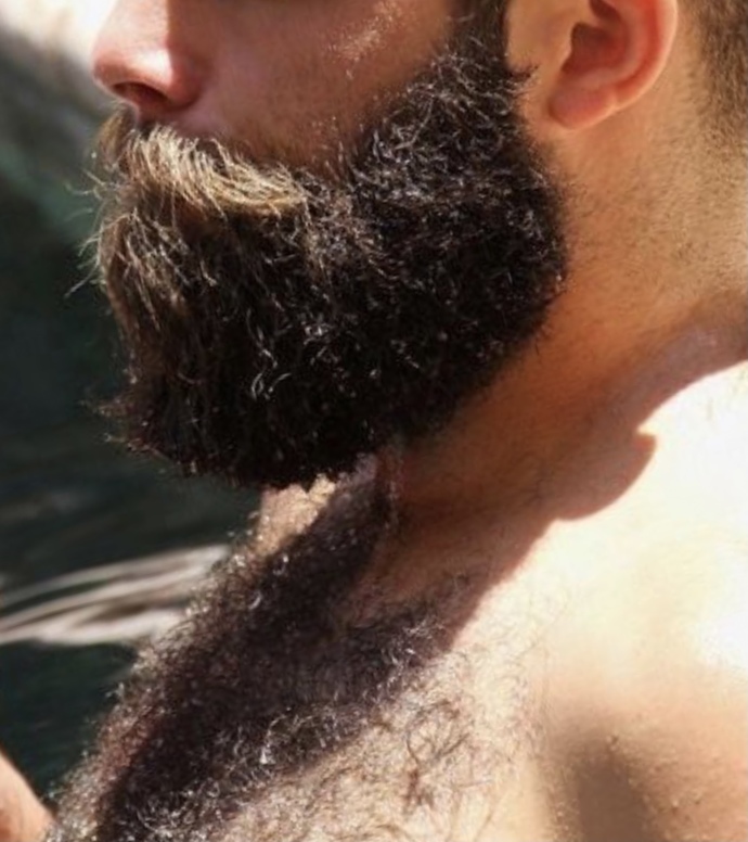 Men with long beards, would you trim it for your girl?