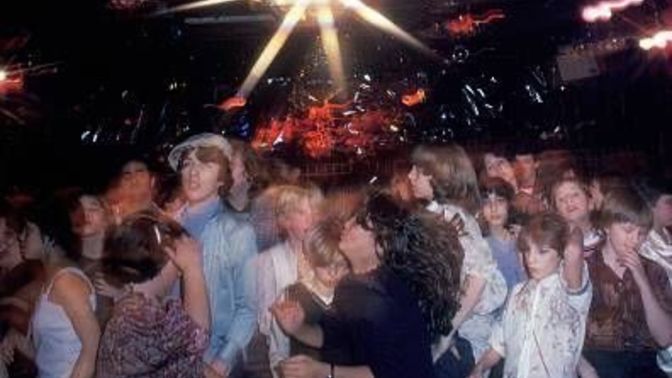 Do you think it’s a good idea to go clubbing before a tough day at work?