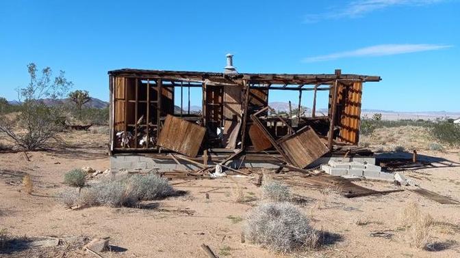 Who wants to rent my AirB&B in the desert?