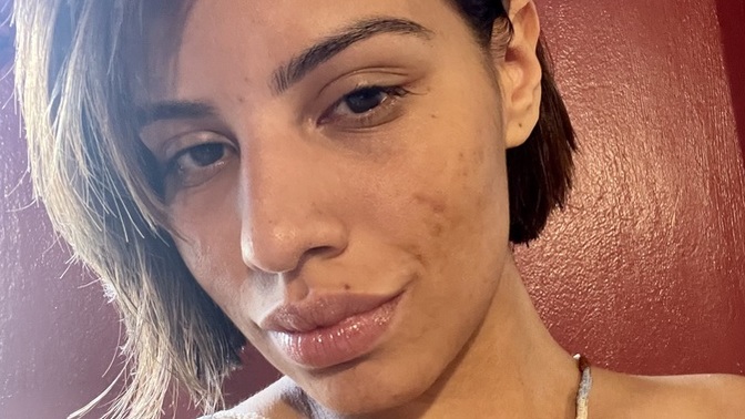 How to style short hair?