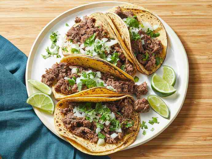 Is it true that women hate tacos?