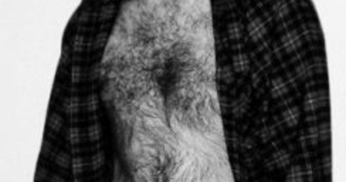 Do you know anyone who still likes hairy men especially chest
