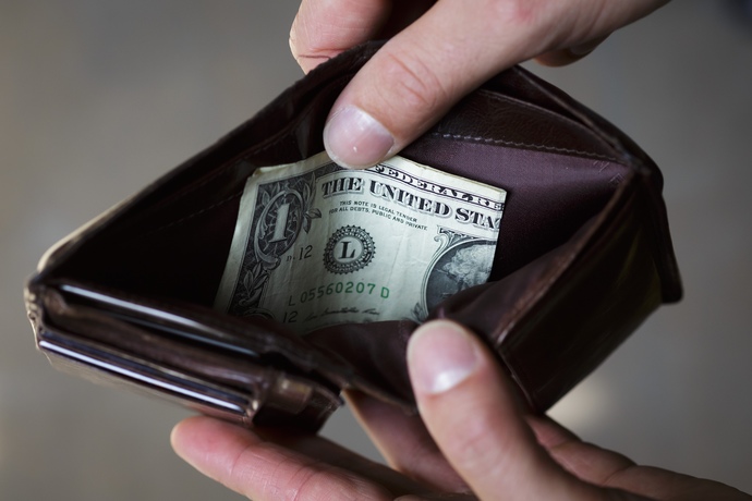 Both girls and guys, if putting your ex partner on child support payments would make them lose their apartment, would you still do it anyways (read)?