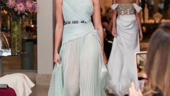 Do you ever wonder what happens behind the scenes at modelling events?