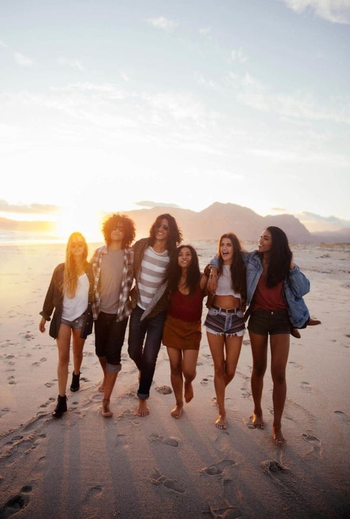 Do men or women have it easier when it comes to hot weather and clothing?