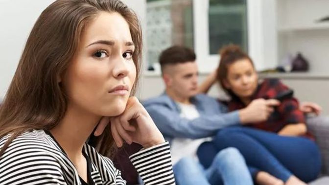 How should I deal with a husband who keeps making me feel jelous?