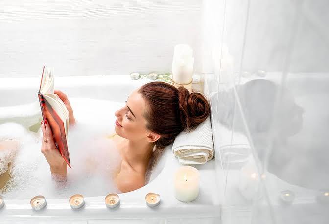 Does a bubble bath make you feel happy too?🛀😊?