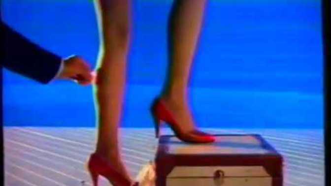 Could you imagine modern pantyhose commercials being made?