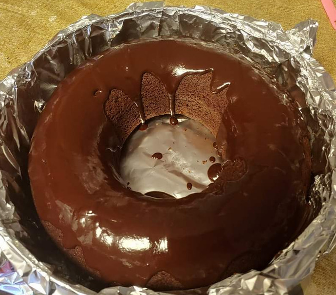 Spiced bundt chocolate cake