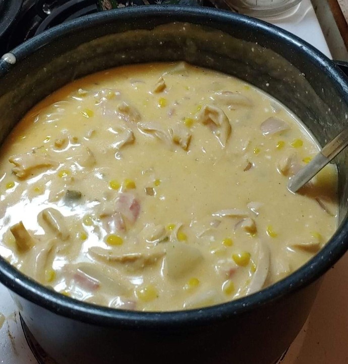 Chicken jalapeno popper soup